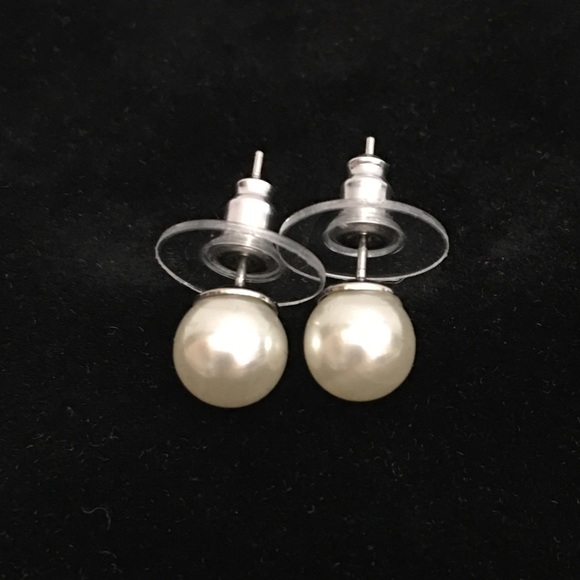 Faux Pearl Studs