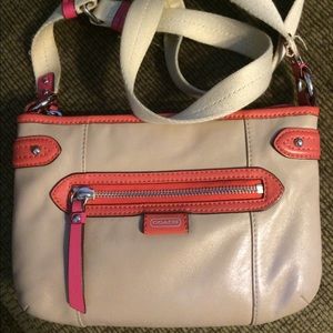 Coach crossbody 💕