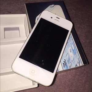 AT&T IPhone 4 8GB