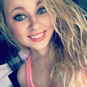 Meet your Posher, Fawntana