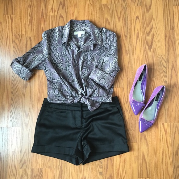 MICHAEL Michael Kors Tops - Like new Michael Kors Button Down