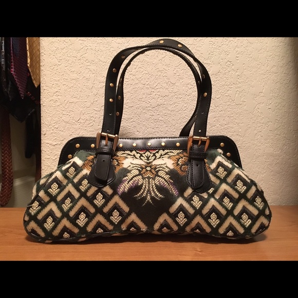 Maxx New York Handbag
