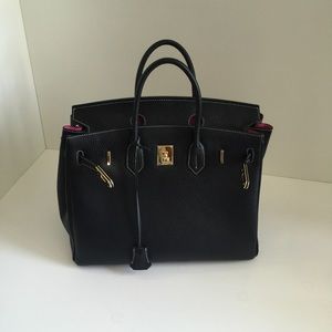 Black genuin leather out site pu lether inside