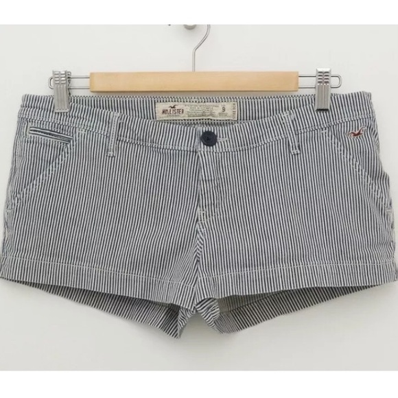 🚫SOLD🚫 Hollister Striped Shorts