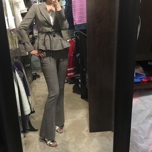 Burberry 100% wool jacket and pants set✨