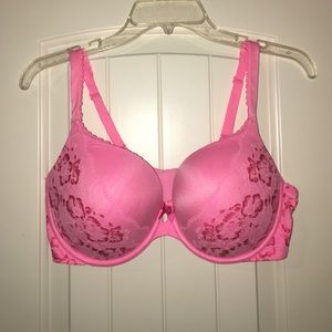 Visctorias secret Valentine's Day edition Bra