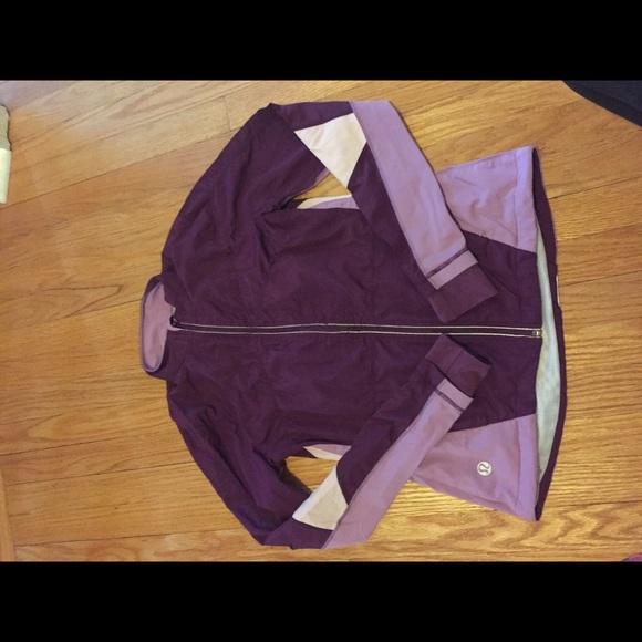 Lulu lemon purple windbreaker