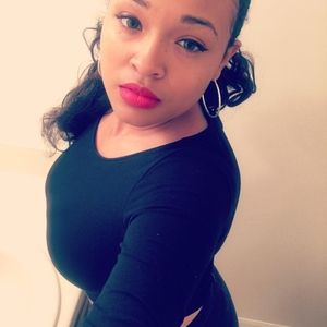 Meet your Posher, Ariel