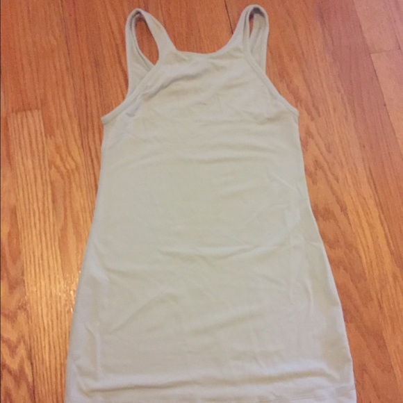 Lululemon gray tank