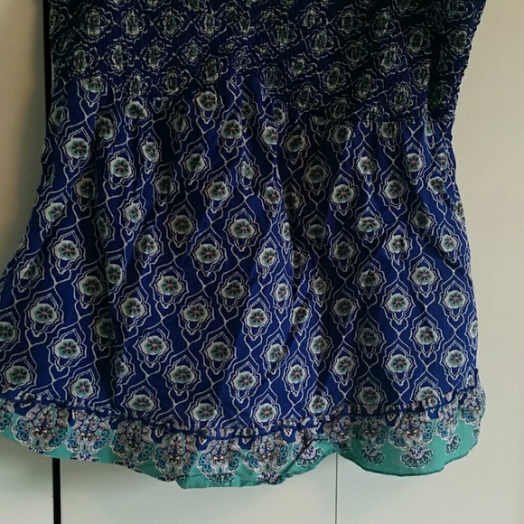 Flared halter top - Picture 2 of 3