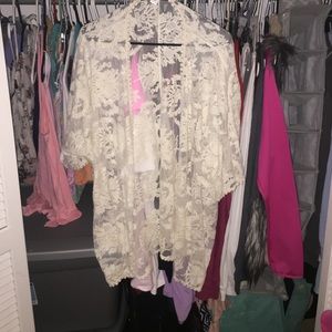white lace kimono