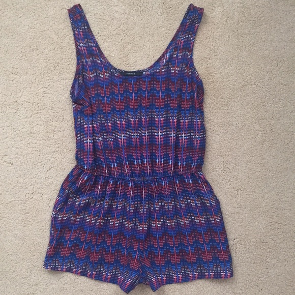 Patterned Romper - Picture 1 of 3