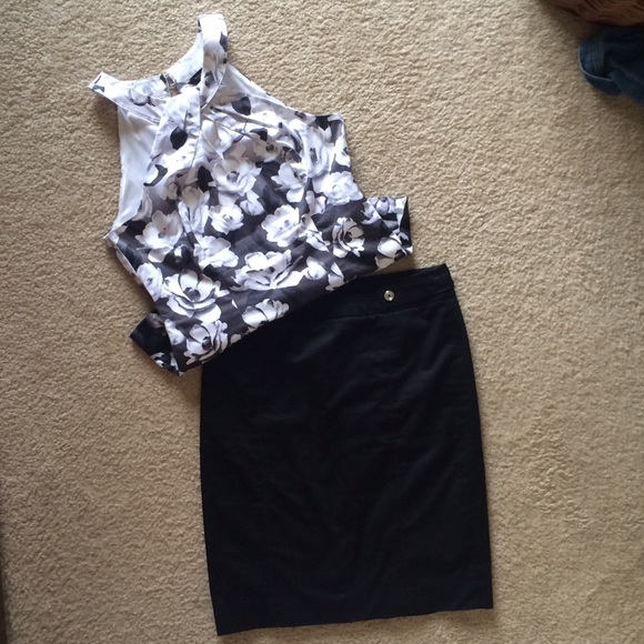 NWOT WHBM black pencil skirt. - Picture 1 of 3