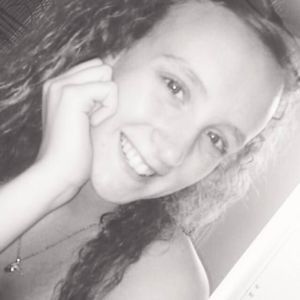 Meet your Posher, Lily