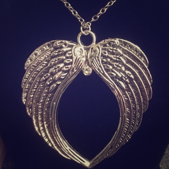 Angel Wings Swarovski stone Necklace New