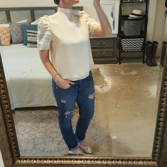 Vintage Tops - Vintage Cream Blouse