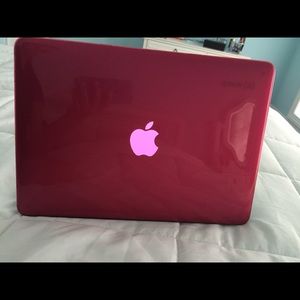 Pink MacBook Air 13 inch speck case