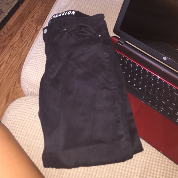 black skinny jeans