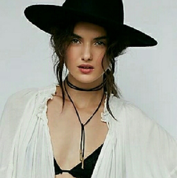 Rope Choker Necklace