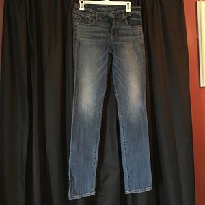 American Eagle skinny jeans