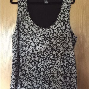 TORRID Top with Skulls 3x