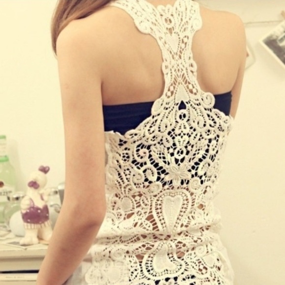 NEW Floral lace tank top