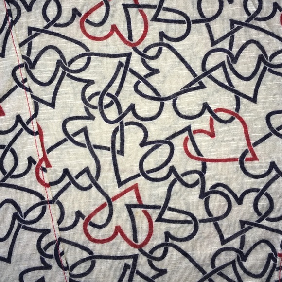 Hearts Tee - Picture 3 of 3