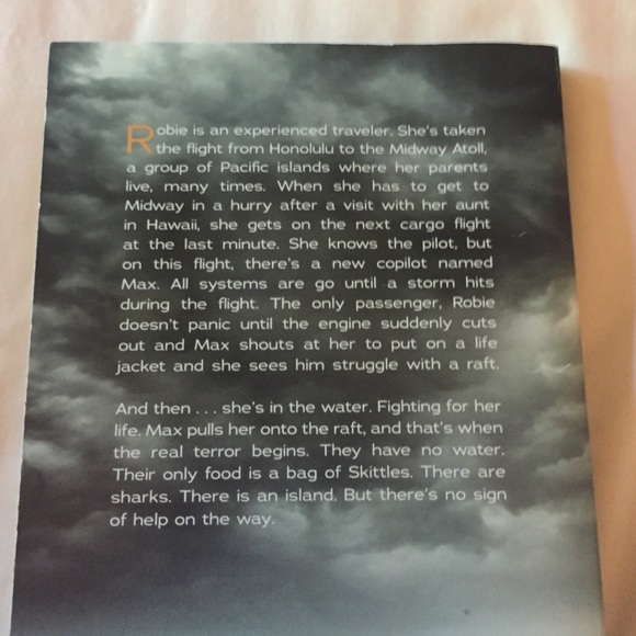 Book: The Raft - S.A. Bodeen - Picture 2 of 4