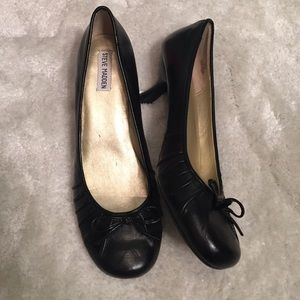 New Steve Madden kitten heel pump: size 12M