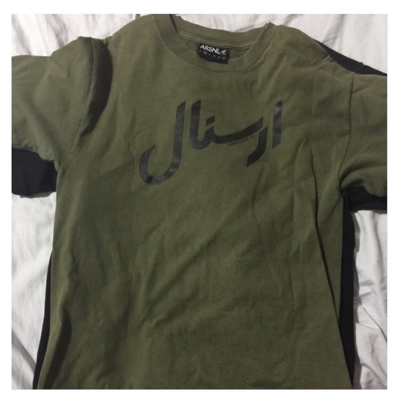 1 t-shirt