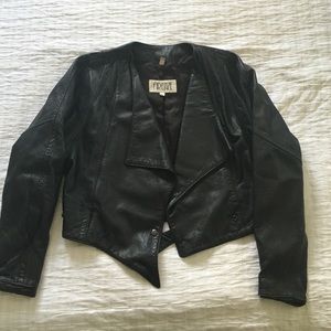 Vintage cropped leather jacket