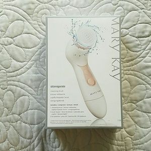 Mary Kay Skinvigorate Brush