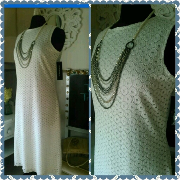 SOLD 💁HARAGANO White sophisticated Lace  14