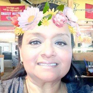 Meet your Posher, Gina