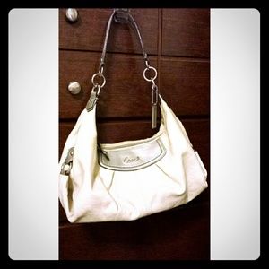 Coach Ashely Leather Convertible Hobo Cream