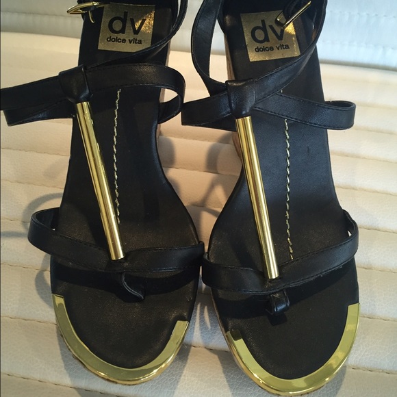 Dolce Vita wedges