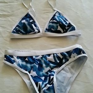 Swim suit