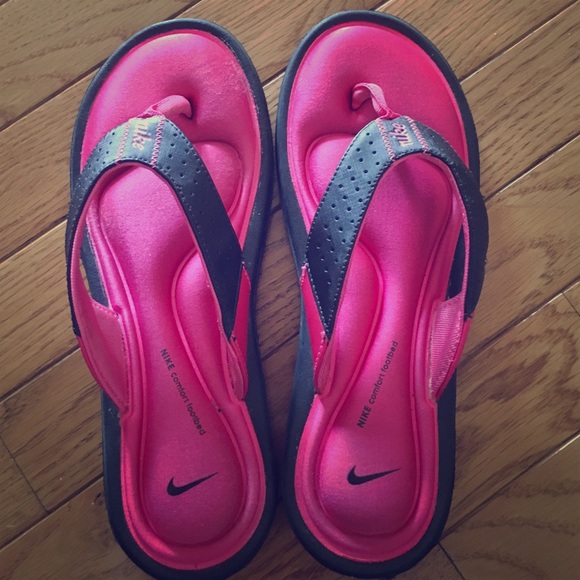 Nike Comfort Footbed Flip flops ☀️💗