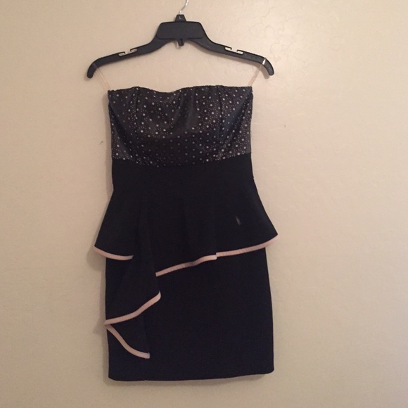 Short dress