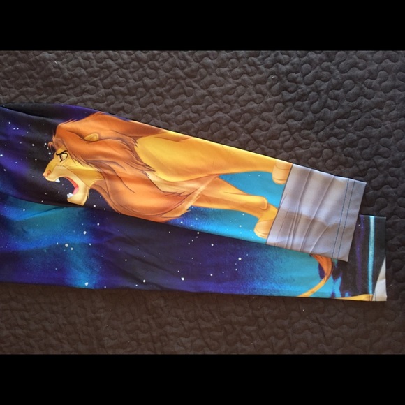 Lion King Galaxy Leggings 🦁