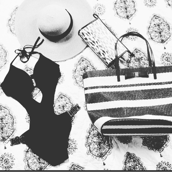 Kate Spade Anabette Straw Tote - Picture 2 of 5