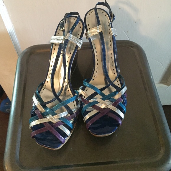 Gianni Bini wedge shoes