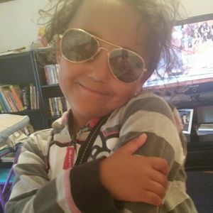 Meet your Posher, Kara