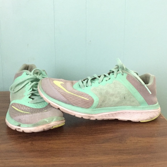 Nike shoes