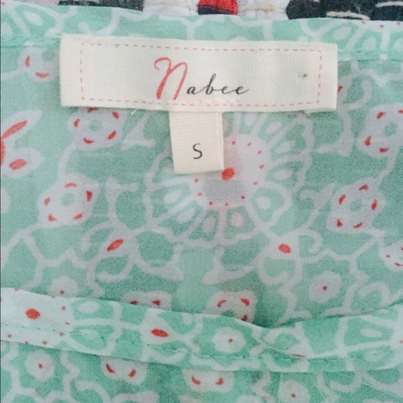 Colorful Cold Shoulder Pattern Top - Picture 2 of 3