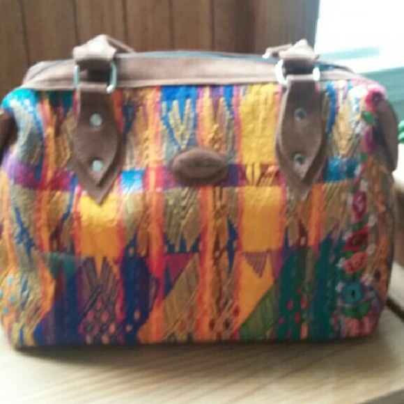 Handmade Embroidered Handbag - Picture 2 of 4