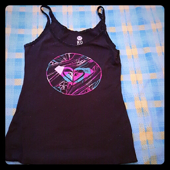 Roxy flared black tank