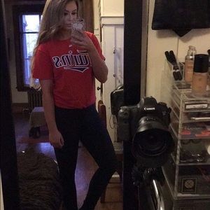 Meet your Posher, Elizabeth marie