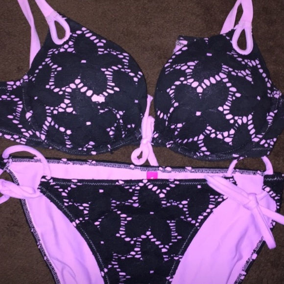 Victoria's Secret Swimsuit. Top and Bottom. Lace