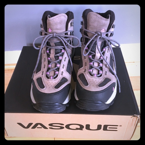 Vasque Breeze 2.0 GTX size 9. Worn once